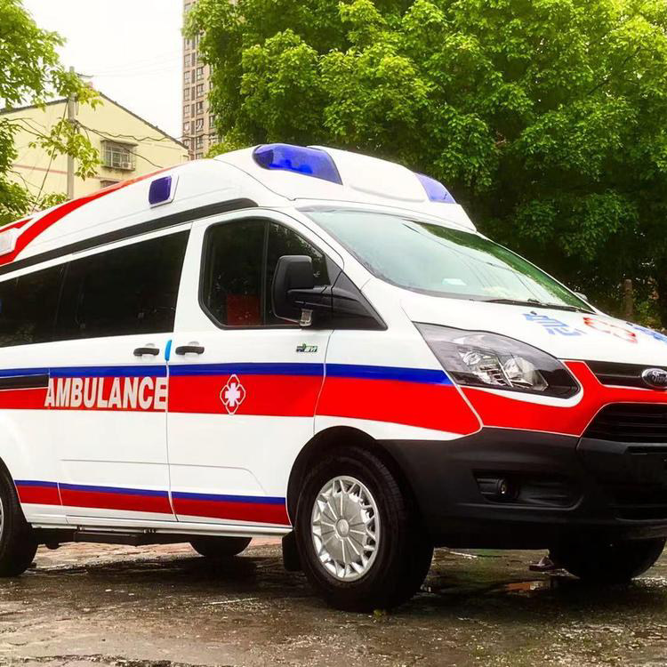 云龙重症监护救护车出租护送返乡