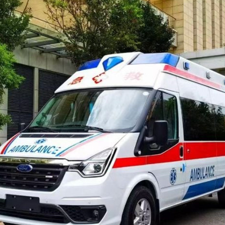 云龙选择租赁救护车的注意事项